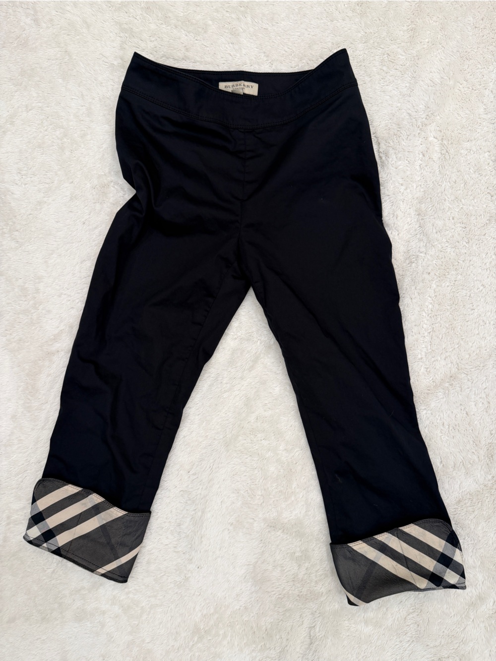 Burberry Black Capri Pants with Signature Cuff